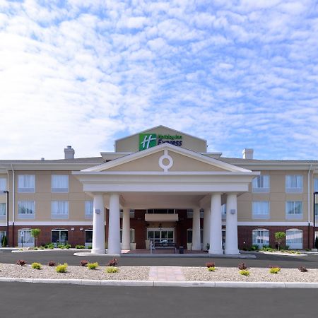 Holiday Inn Express & Suites New Martinsville By Ihg Exterior foto